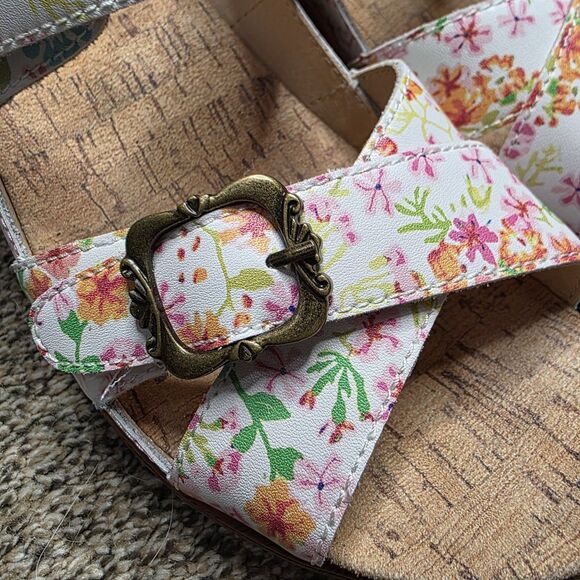 Alegria Floral Wedge Sandals Size 40 U.S. 9.5 White Spring Cottagecore Slip-On - Picture 2 of 10